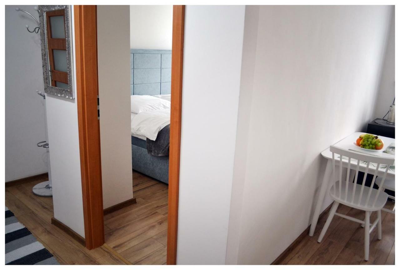 Color24 Apartament Stalowa Wola Kültér fotó
